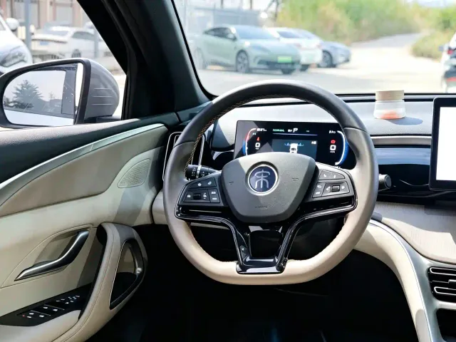 BYD Song Pro — Фото автомобиля 13