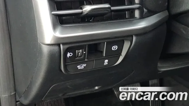 Hyundai Grandeur GN7 — Фото автомобиля 25