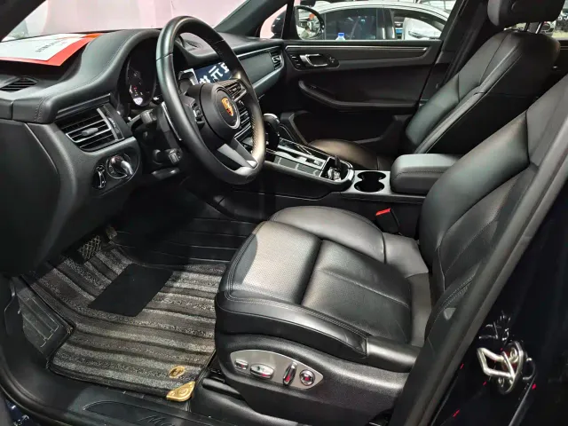 Porsche Macan — Фото автомобиля 7