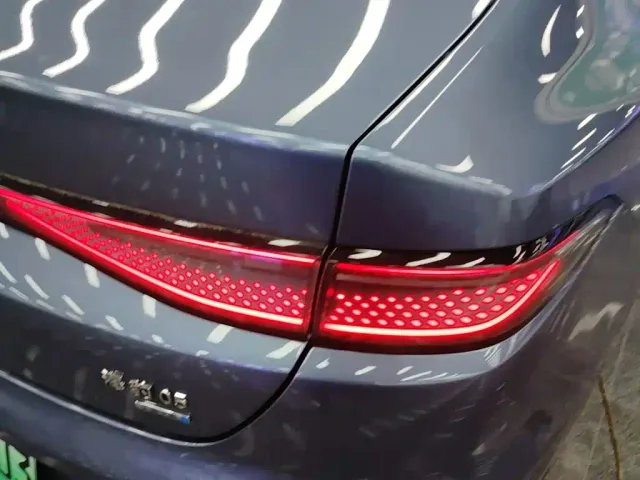 BYD Seal 05 DM-i — Фото автомобиля 7