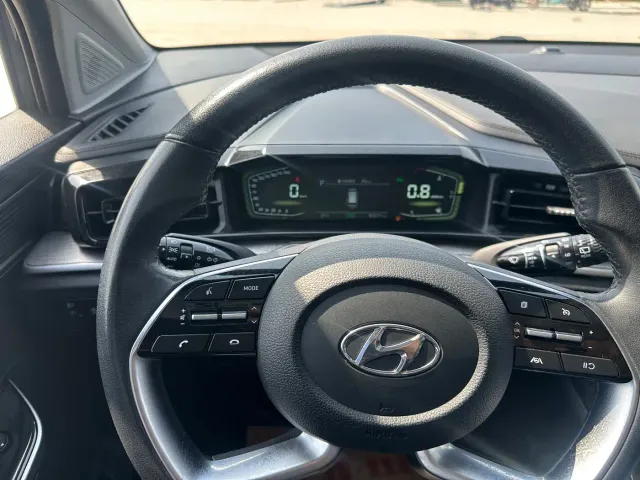 Hyundai Custo — Фото автомобиля 12
