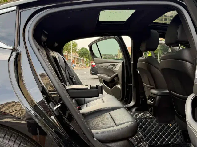 Cadillac CT5 — Фото автомобиля 28