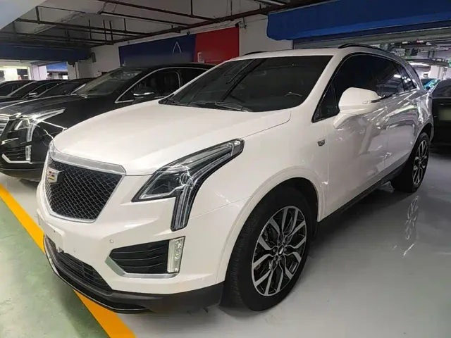 Фотография автомобиля — Cadillac XT5