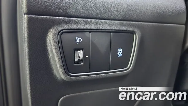 Hyundai Tucson Tucson (NX4) Бензин 1.6 турбо 2WD — Фото автомобиля 14
