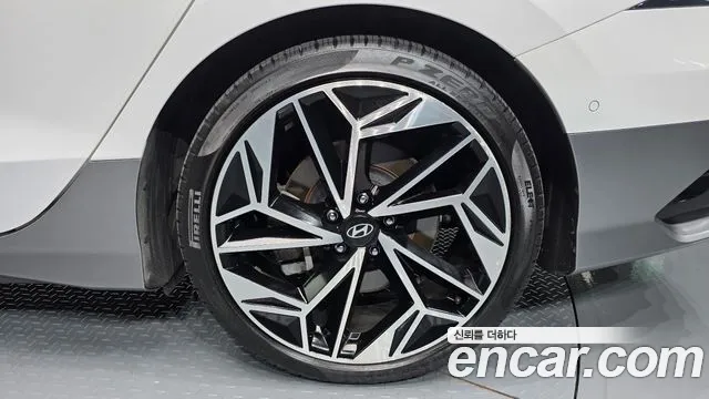 Hyundai Ioniq 6 — Фото автомобиля 6