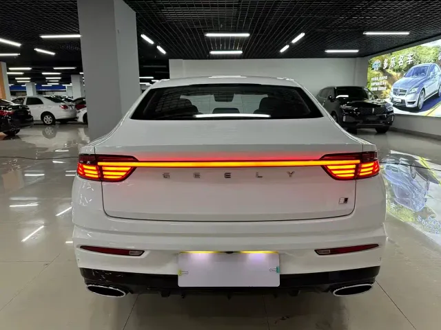 Geely Xingrui — Фото автомобиля 7