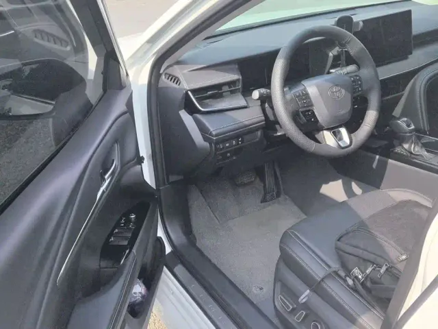 Toyota Camry — Фото автомобиля 17
