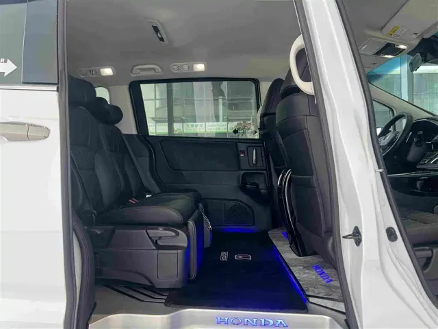 Honda Odyssey — Фото автомобиля 27