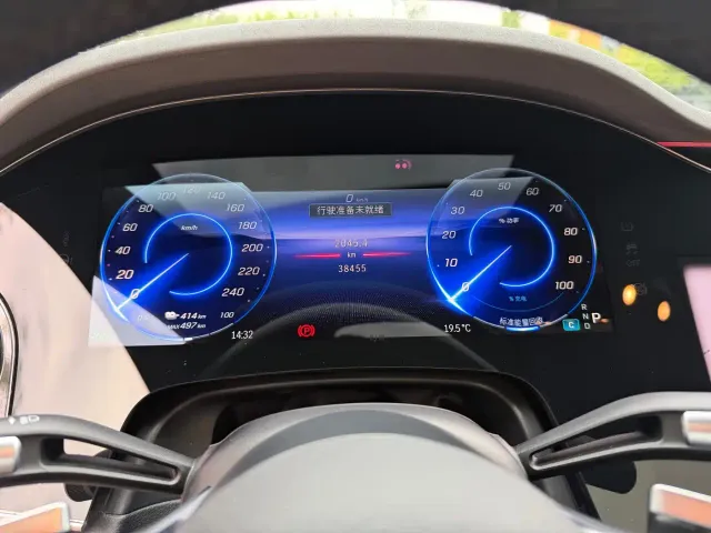 Mercedes-Benz EQS — Фото автомобиля 12