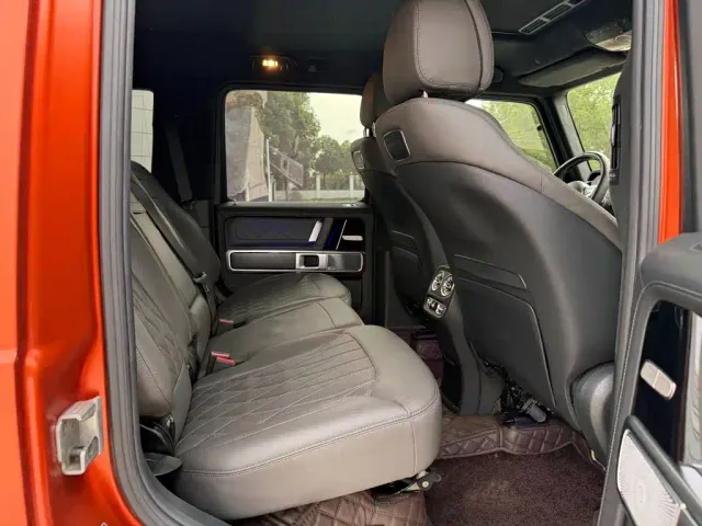 Mercedes-Benz G-Class — Фото автомобиля 10