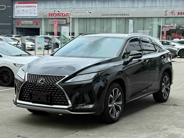 Lexus RX — Фото автомобиля 3