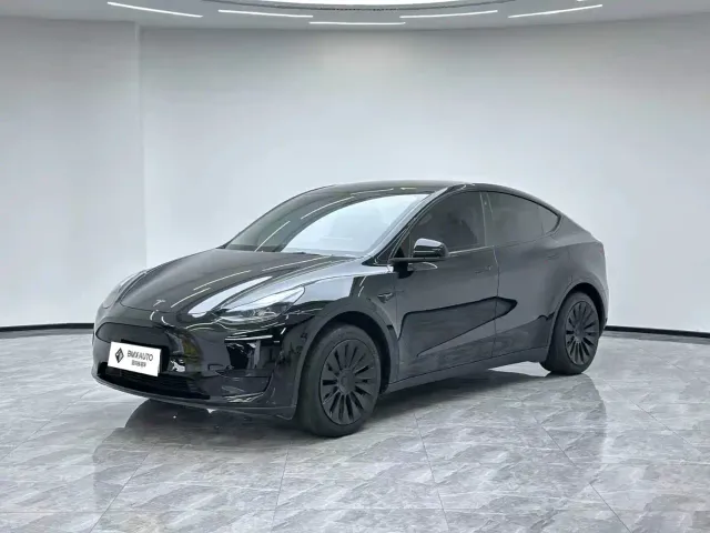 Фотография автомобиля — Tesla Model Y