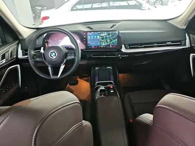 BMW X1 — Фото автомобиля 9