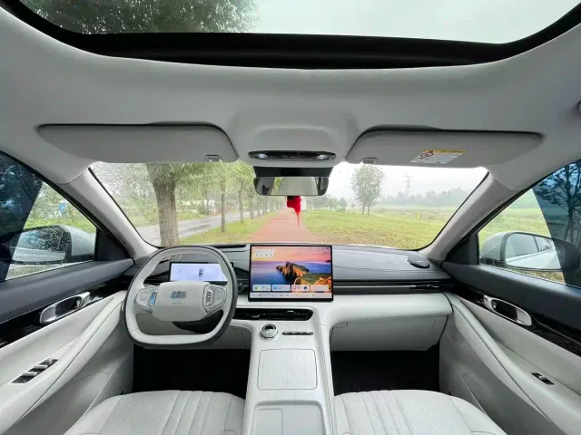 Geely Galaxy E5 — Фото автомобиля 5