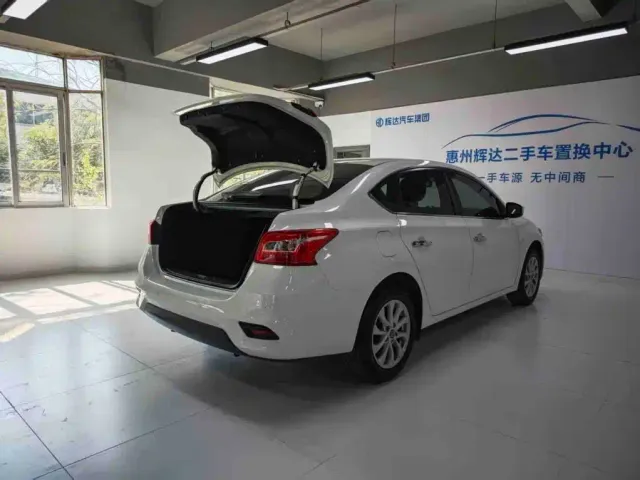 Nissan Sylphy — Фото автомобиля 16