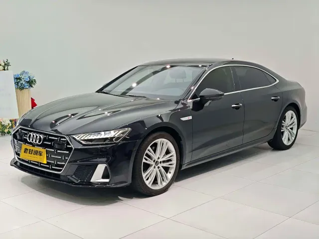 Фотография автомобиля — Audi A7L