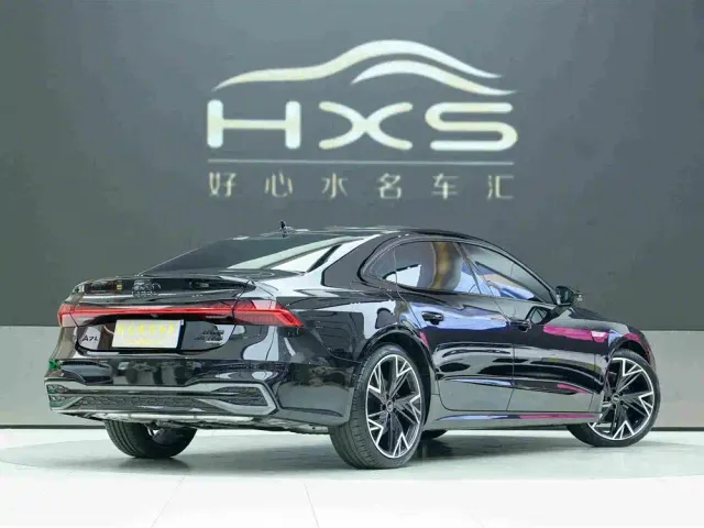 Audi A7L — Фото автомобиля 4