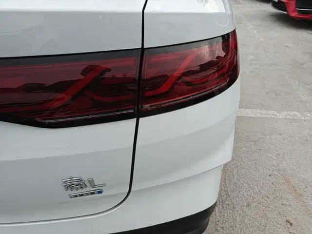 BYD Qin L — Фото автомобиля 7
