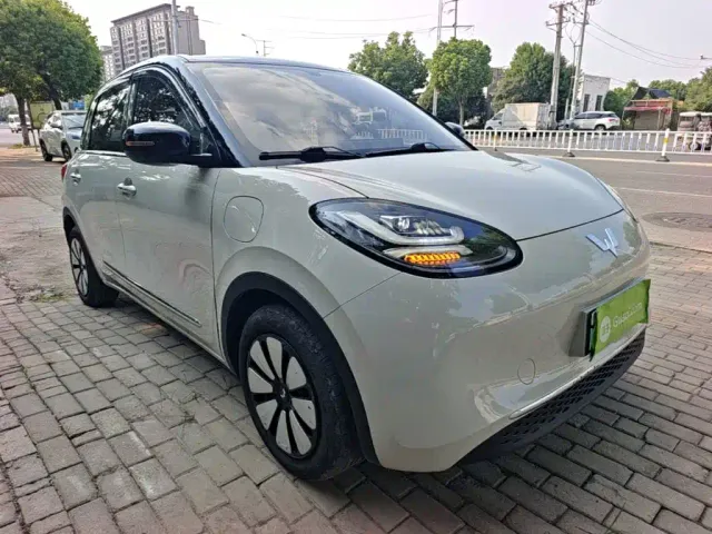 Wuling Bingo — Фото автомобиля 3