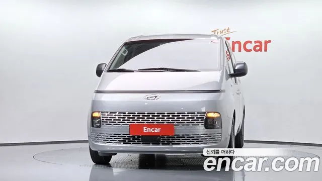 Hyundai Staria — Фото автомобиля 3