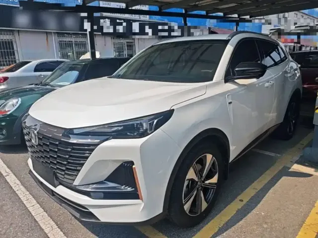 Фотография автомобиля — Changan CS55 Plus