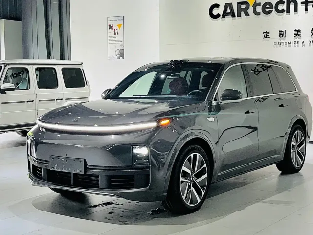 Фотография автомобиля — Li Auto L9