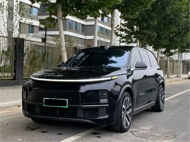 Фотография автомобиля — Li Auto L9