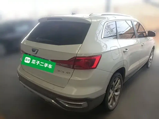 Jetta VS7 — Фото автомобиля 9