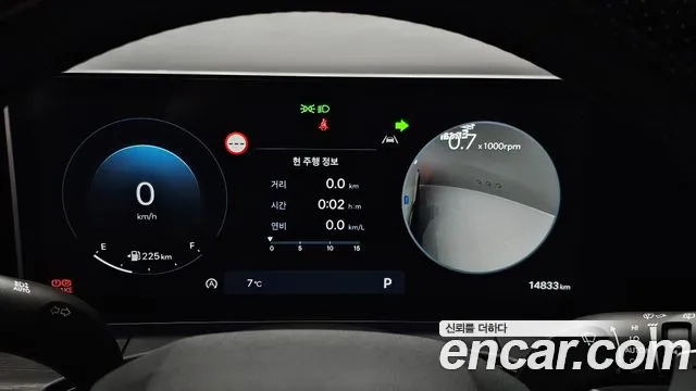 Hyundai Santafe Santa Fe (MX5) Бензин 2.5T 2WD — Фото автомобиля 8