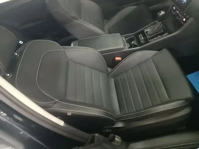 Skoda Superb — Фото автомобиля 24