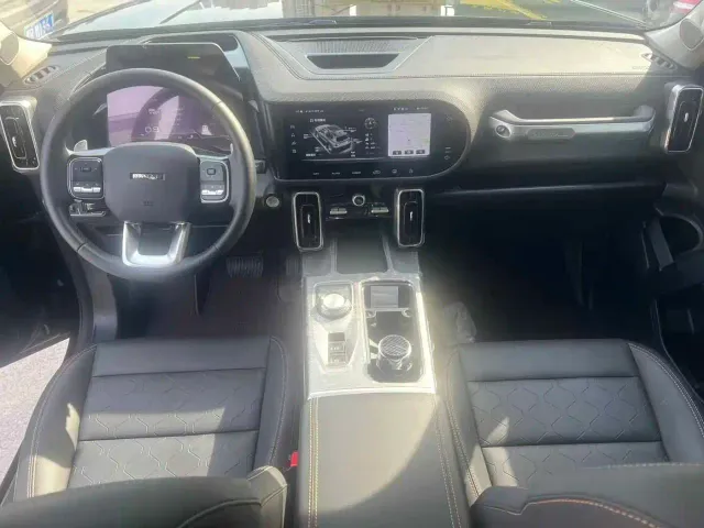 Haval Big Dog — Фото автомобиля 3