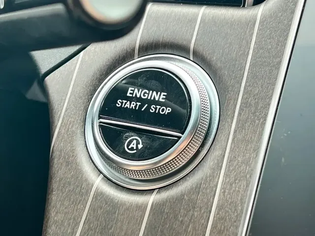 Mercedes-Benz E-Class — Фото автомобиля 18
