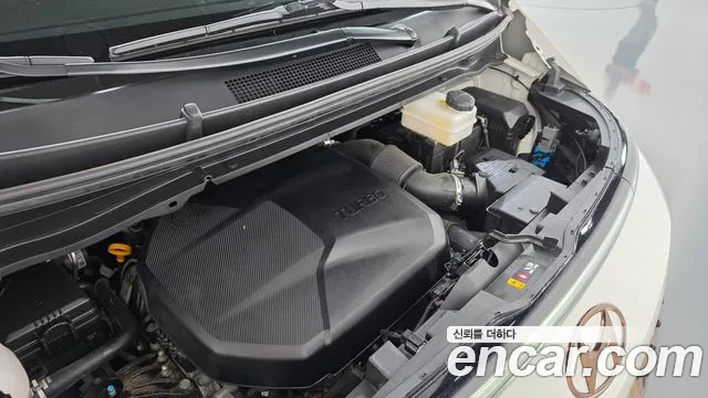 Hyundai Staria — Фото автомобиля 9