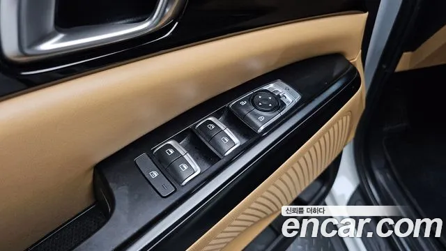Kia Canival Carnival 4 поколение Бензин 9 мест Prestige — Фото автомобиля 29