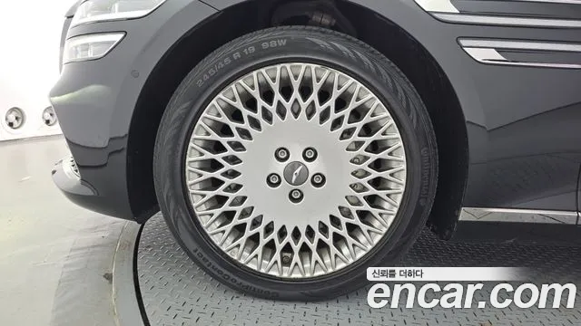 Genesis G80 Бензин 3.5 Turbo 2WD — Фото автомобиля 5