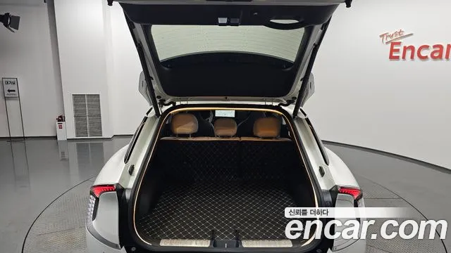 Kia EV6 — Фото автомобиля 30