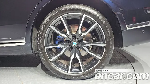 BMW X7 G07 — Фото автомобиля 21
