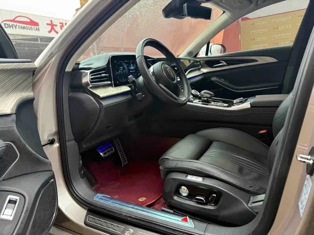 Hongqi H9 — Фото автомобиля 14
