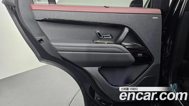 Land Rover Range Rover Sport — Фото автомобиля 23
