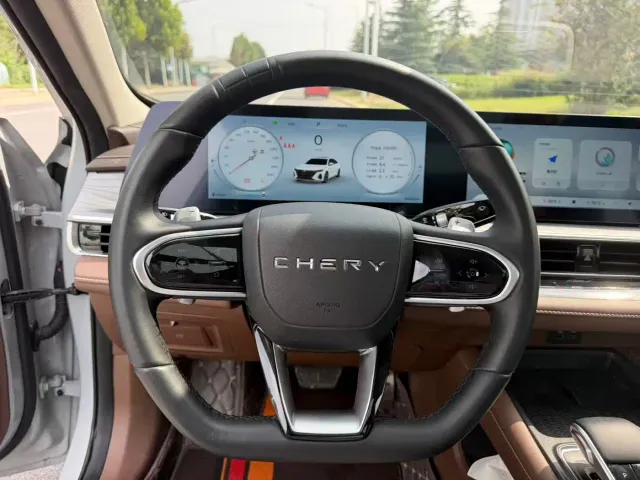 Chery Arrizo 8 — Фото автомобиля 7