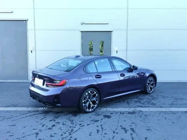 BMW 3 Series — Фото автомобиля 5