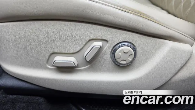 Genesis GV80 — Фото автомобиля 28