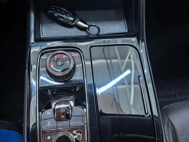 Ford Lingrui — Фото автомобиля 10