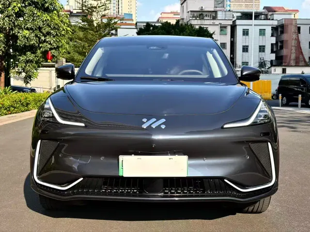 IM Motors IM LS7 — Фото автомобиля 2