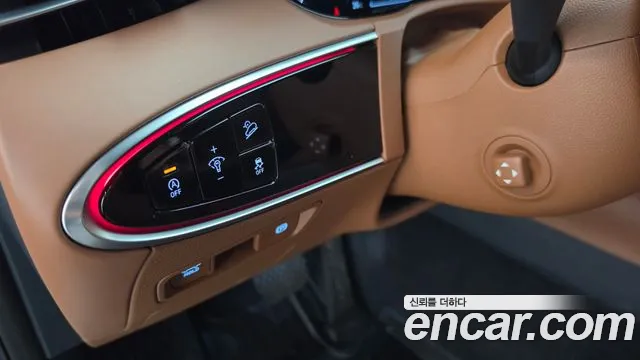 Genesis GV70 2.5T Бензин AWD — Фото автомобиля 15
