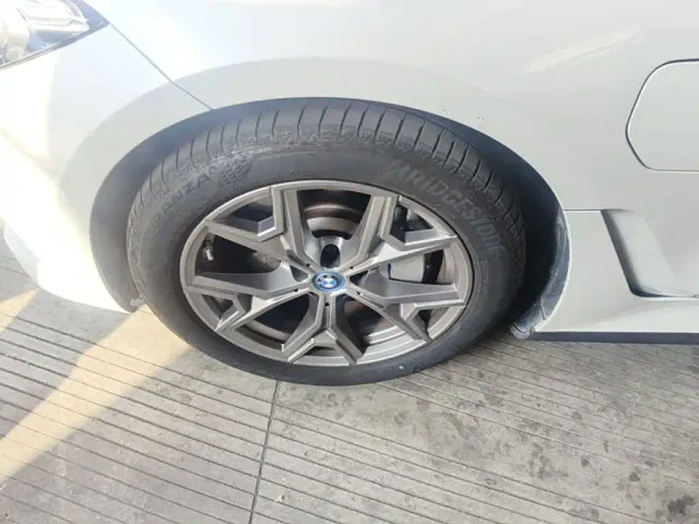 BMW i3 — Фото автомобиля 22