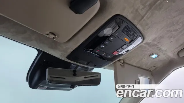 Kia Carnival 4th Gen — Фото автомобиля 27