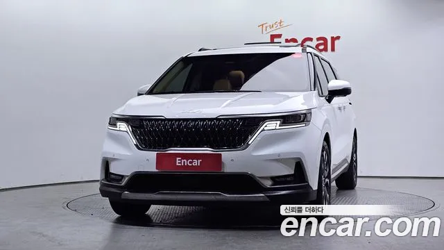 Kia Canival Carnival 4 поколение Бензин 9 мест Signature — Фото автомобиля 3