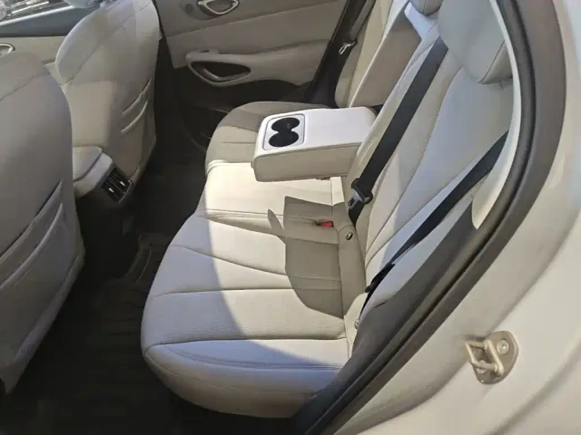 BYD Sealion 05 EV — Фото автомобиля 16