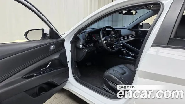 Hyundai Avante — Фото автомобиля 15